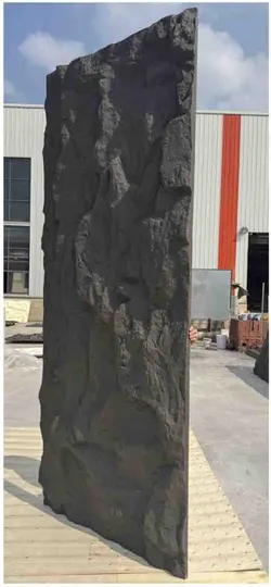 Large-format Rock Surfaces / Design 350