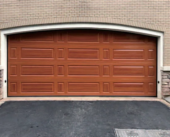 Raised-panel doors / View 3